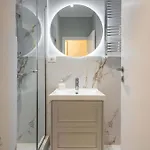 Romanian Athenaeum Flat - Refined 3br Steps From Calea Victoriei