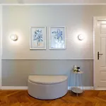 דירה Romanian Athenaeum Flat - Refined 3br Steps From Calea Victoriei *