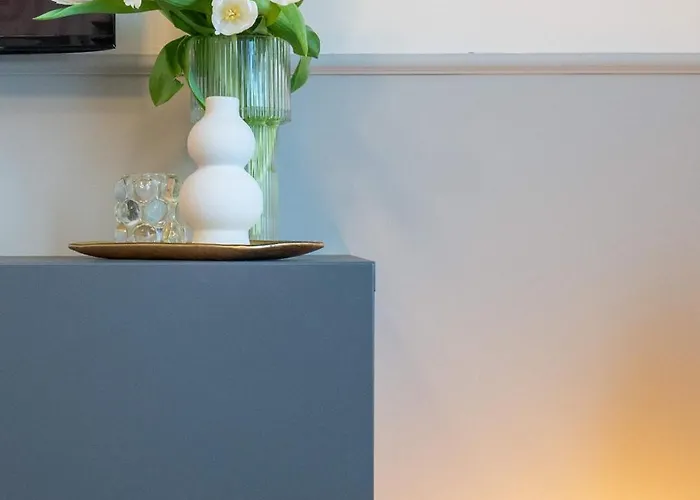 Romanian Athenaeum Flat - Refined 3br Steps From Calea Victoriei * ブカレスト