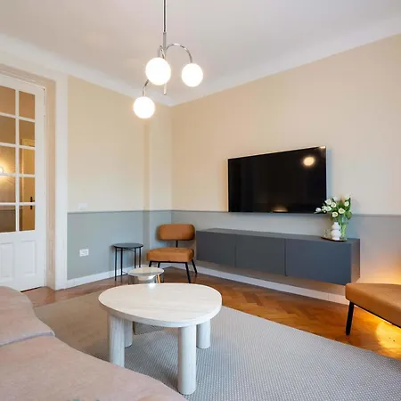 Elegant 3br Flat Steps From Romanian Athenaeum Bucharest